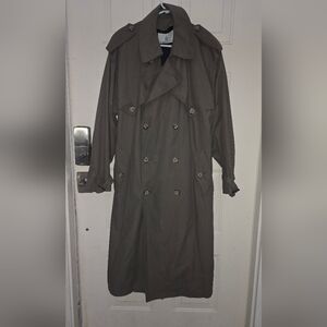 Vintage Men’s London Fog Khaki Double Breasted Belted Trench Coat 44R